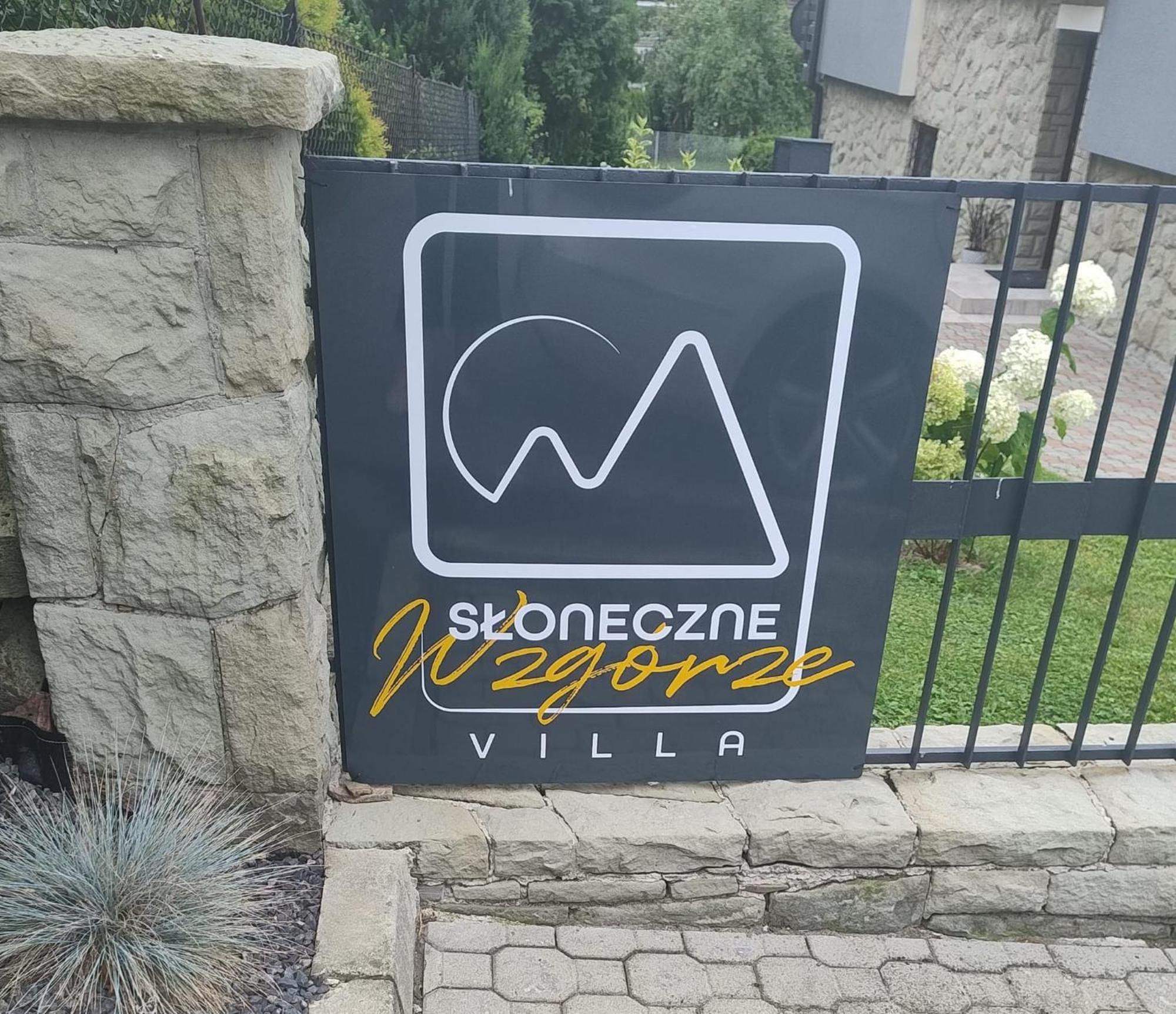 אוסטראון Villa Sloneczne Wzgorze מראה חיצוני תמונה